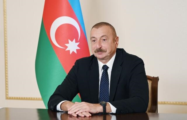 İlham Əliyev Küveyt Əmirini təbrik etdi